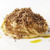 24 Mauro Uliassi Spaghetti olio di canapa e tartufo Ristorante Uliassi Senigallia