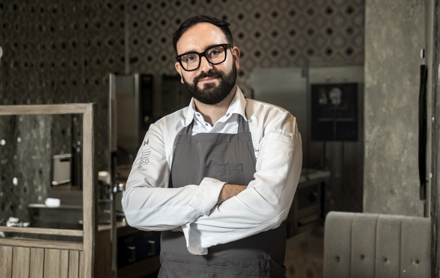 Vincenzo Russo cover bio