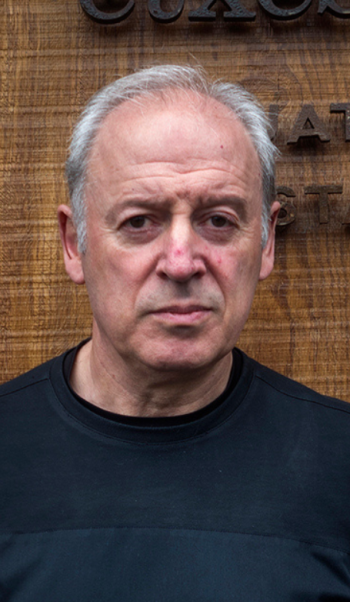 Victor Arguinzoniz copertina bio