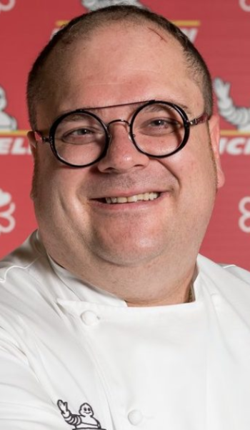 Vitantonio Lombardo cover bio