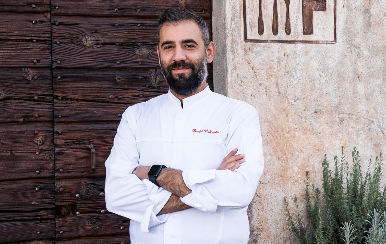 Daniel Colombo cover bio 3