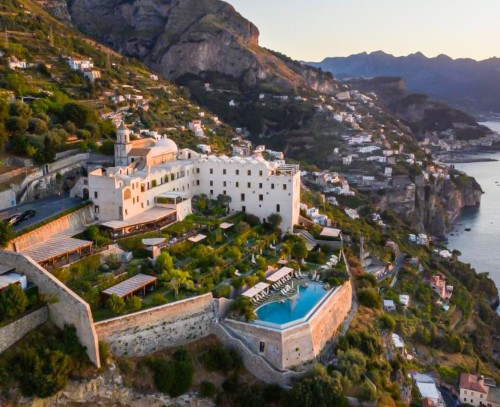 copertina monastero santa rosa