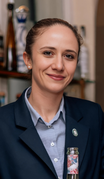 Maria Boumpa copertina bio