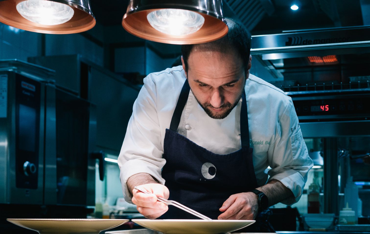 10 2025 12 15 09 21 57