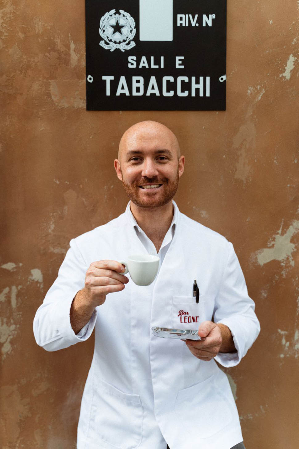 16210535 bar leone lorenzo antinori cover 1067x1600