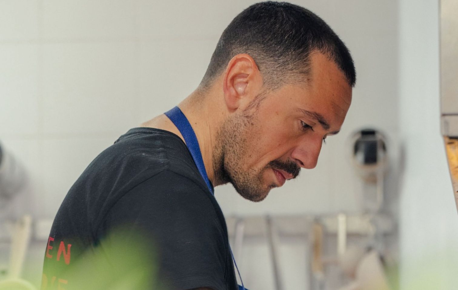 16 2025 08 18 15 51 55