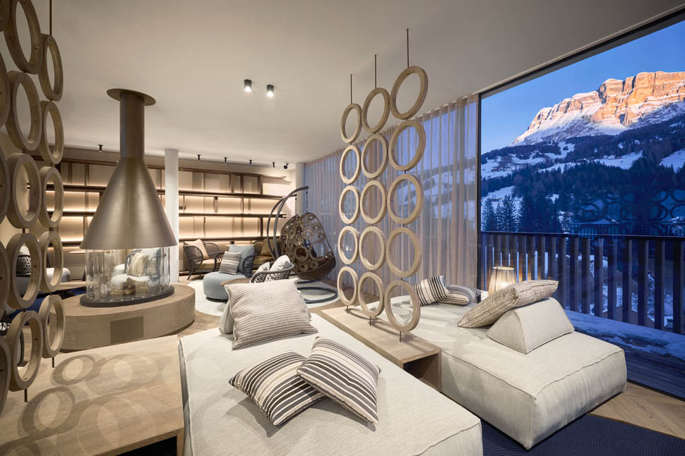 19 0093 badia hill 22 12 06 visciani ph