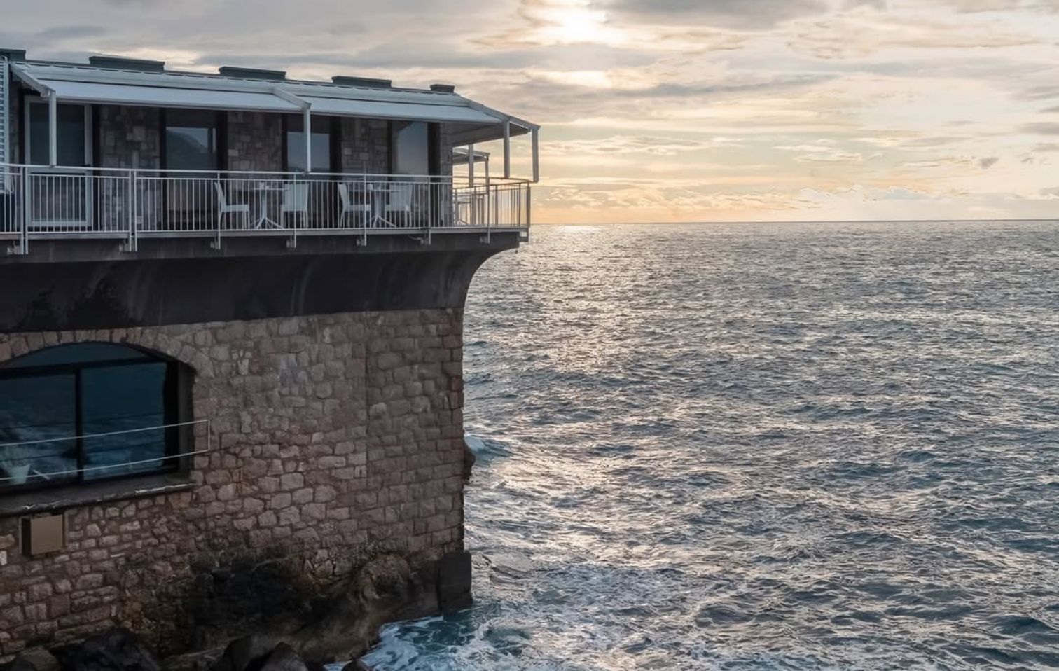 23 2025 08 18 15 51 56