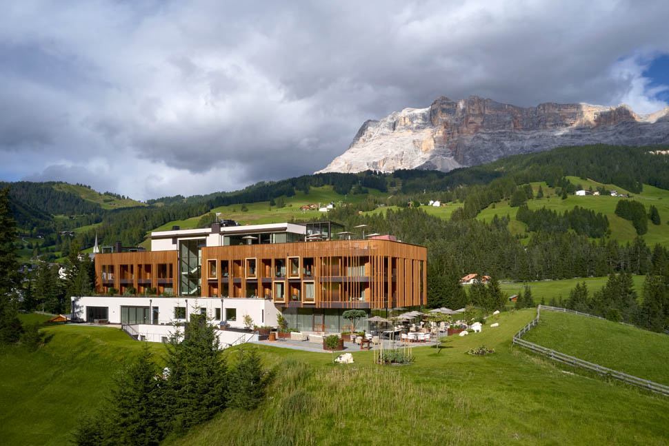 68 2414 badia hill 06 08 23 visciani ph