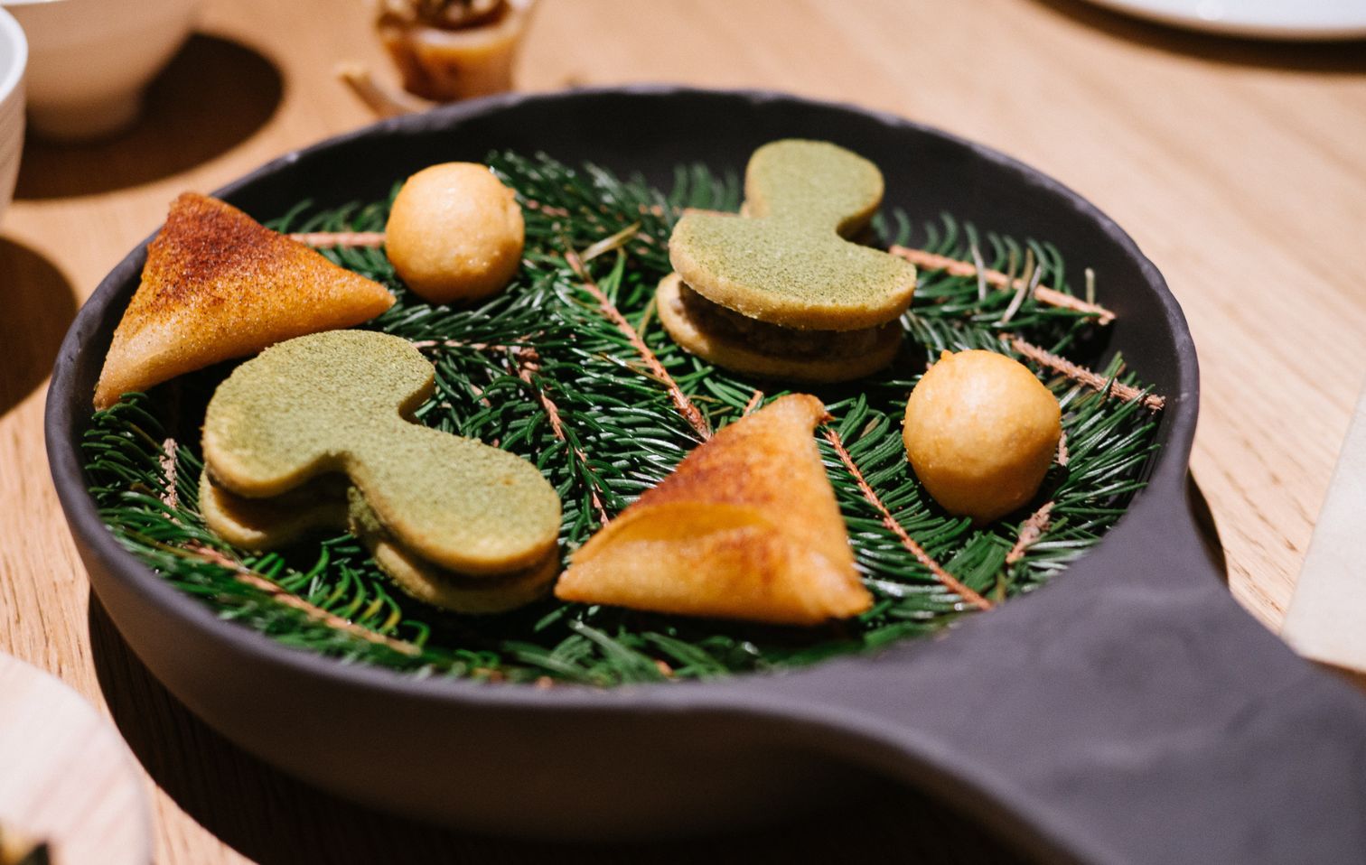 6 2025 12 15 09 21 55