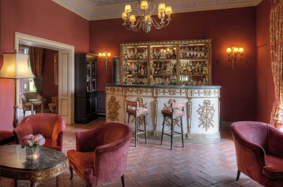 8 Villa La Massa Medicean Bar