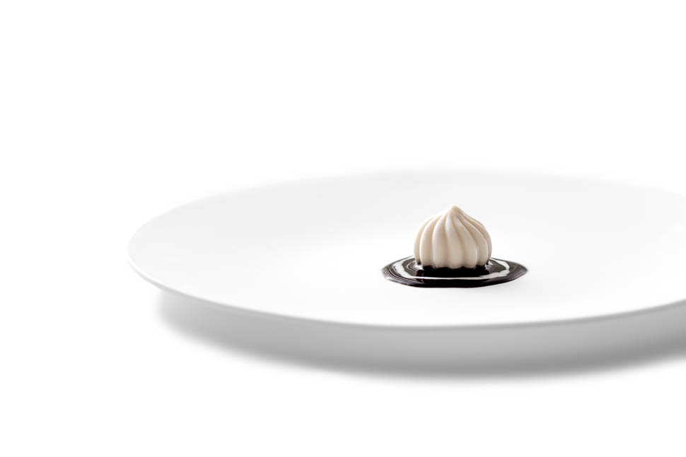 Albert Adria Enigma Coconut with caviar sauce moitorne food