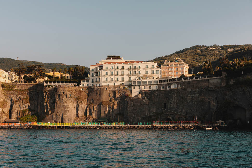 Bellevue Syrene Vista generale dal mare