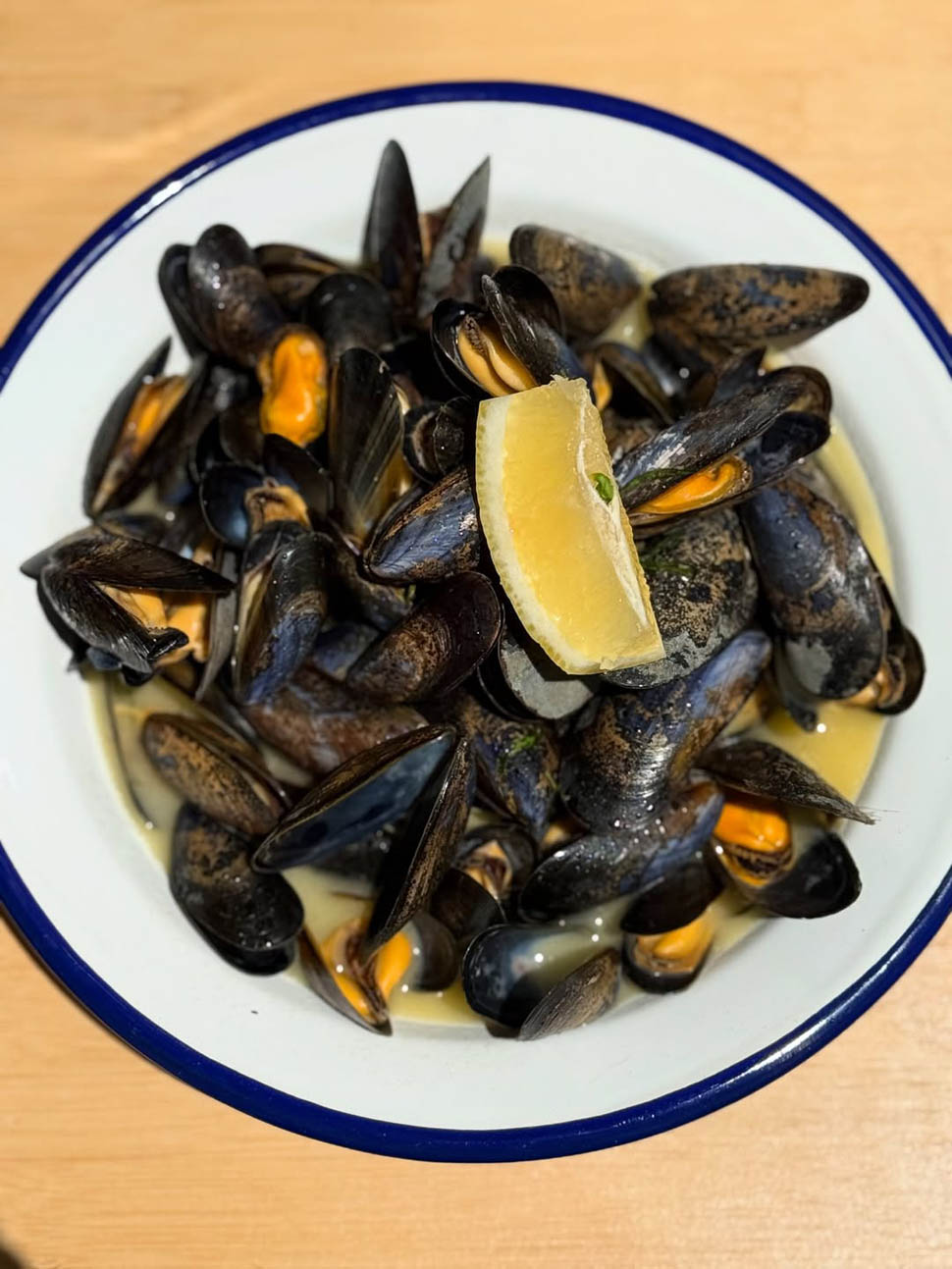 Cafe Bar veronicas samuel ruiz 2