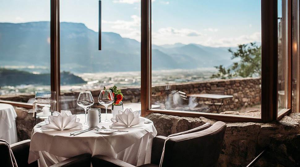 Castel Flavon Haselburg Bolzano BZ