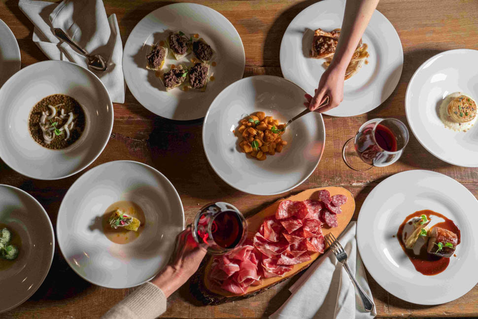 Castel Monastero Cantina