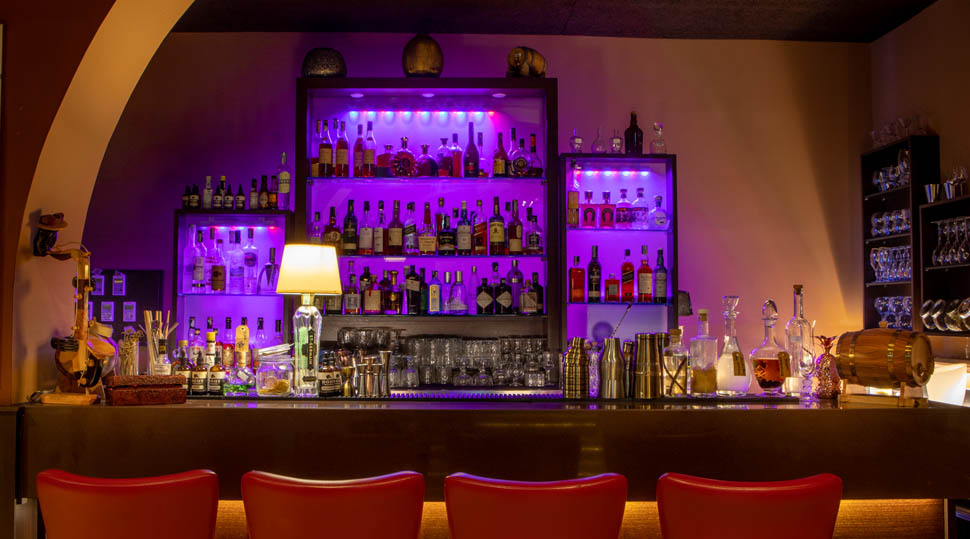Elegance Cafe Cocktail Bar