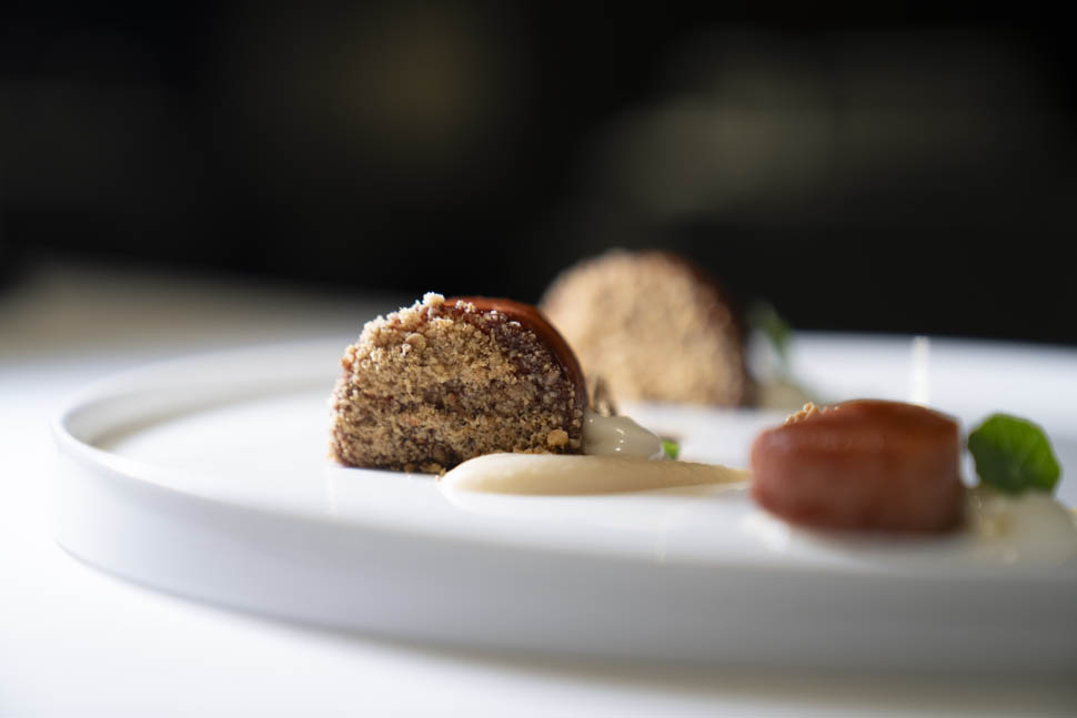 Espressione Vegetariana Sedano rapa nocciole pompelo caffe4