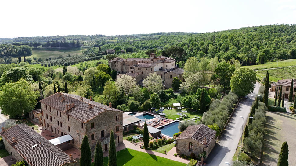 Esterno Castel Monastero