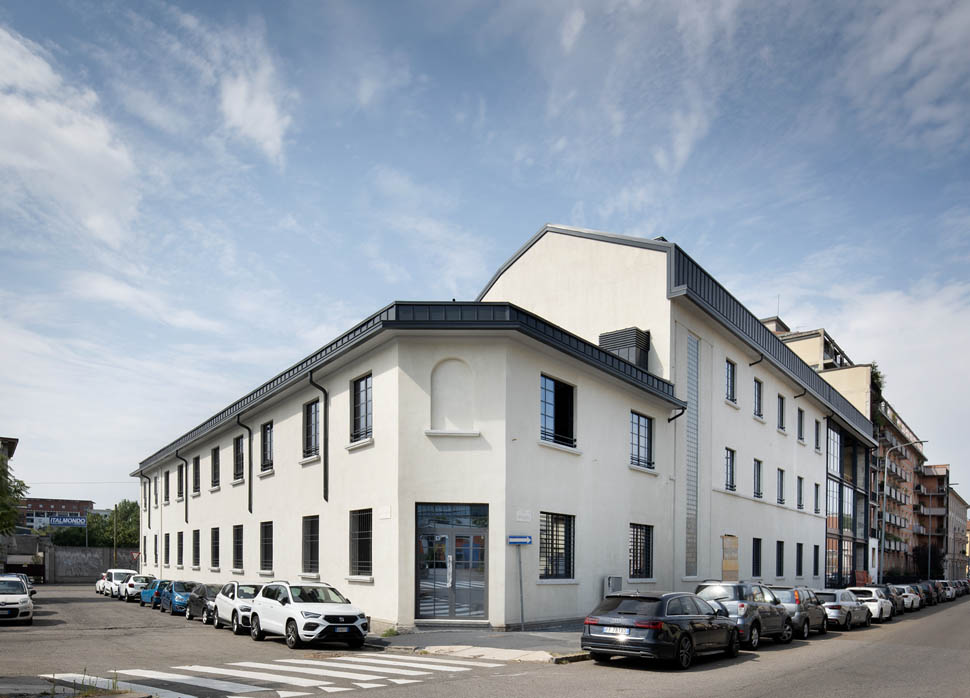 Foto edificio Pennellificio Abba ristorante Milano Certosa District