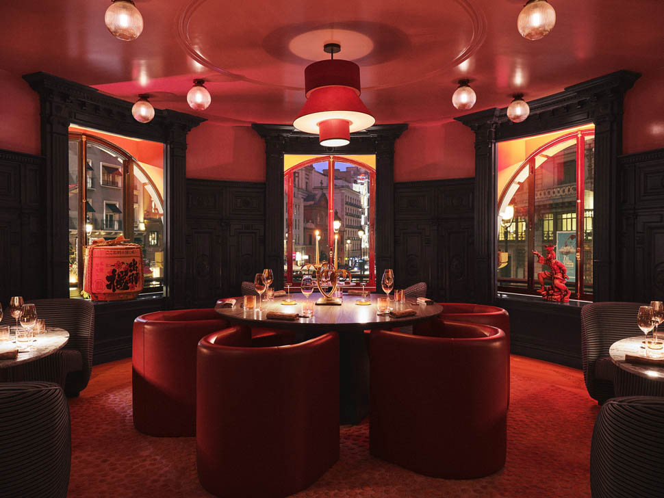 Four Seasons Hotel Madrid Isa Restaurant Cocktail Bar Red Room