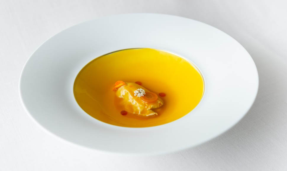 GASTRO JESUS SANCHEZ CENADOR DE AMOS 2023 OSTRA EN ESCABECHE DE ZANAHORIA