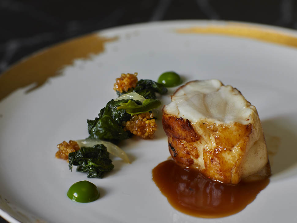 GASTRO JESUS SANCHEZ CENADOR DE AMOS 2023 RAPE NEGRO DEL CANTABRICO Y ENSENCIA DE LAS BRASAS