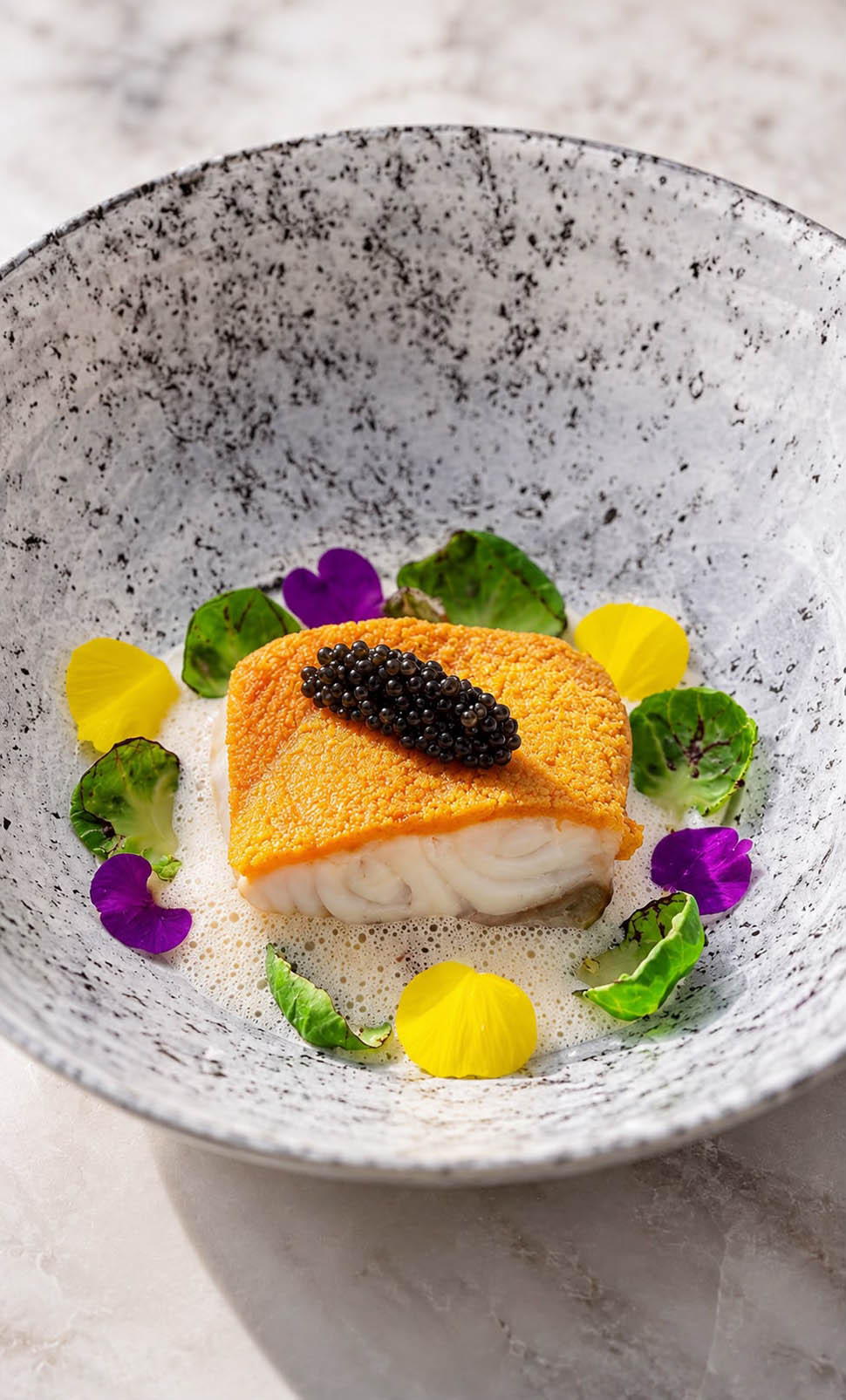 GIUSEPPE DI IORIO BRANZINO CON CAVIALE