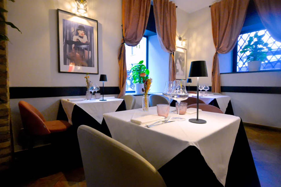 Gallery taverna flavia 2