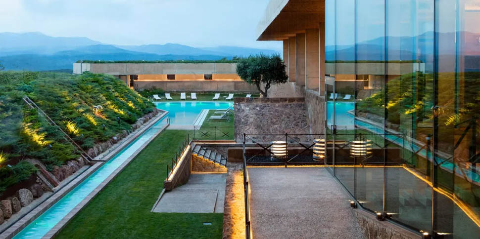 Gastroeconomy EsperitRoca PiscinaHotel 1 1024x511