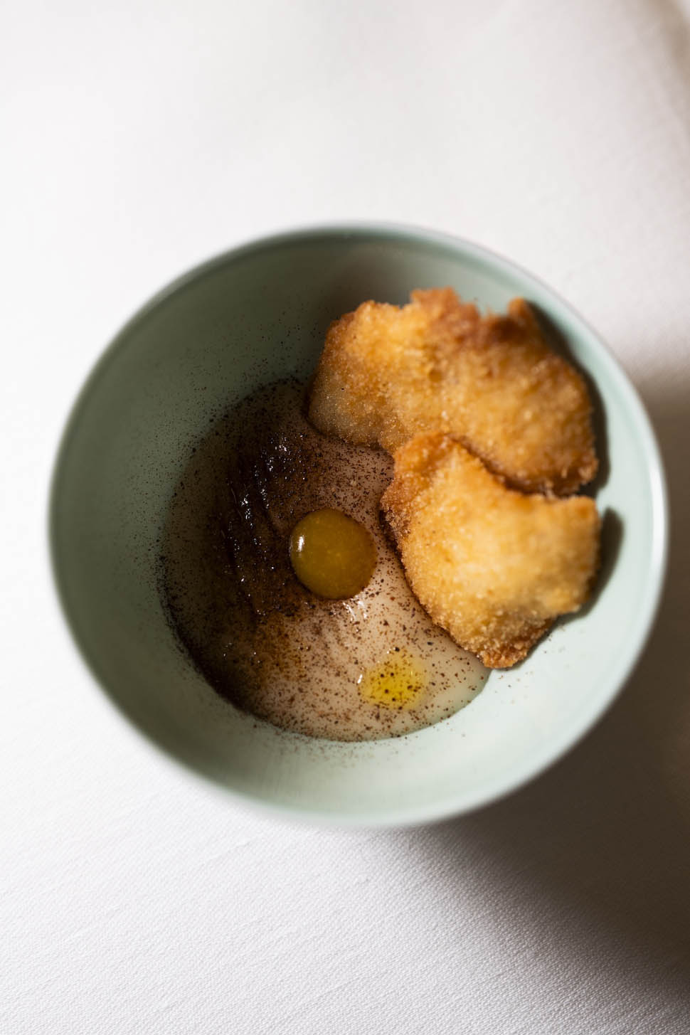 Lago Montagna Crema di riso Persico alla milanese Olio al missoltino Limone