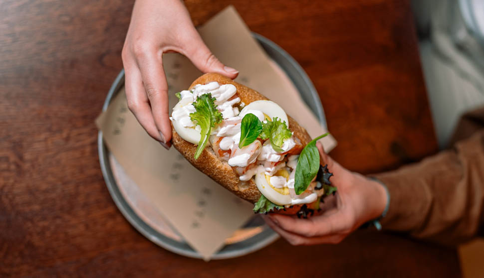 Lo Smeraldo Eataly mani