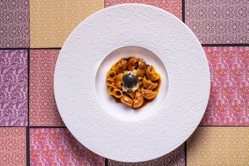 Lumachine di pasta ai totani lavanda e olive nere9