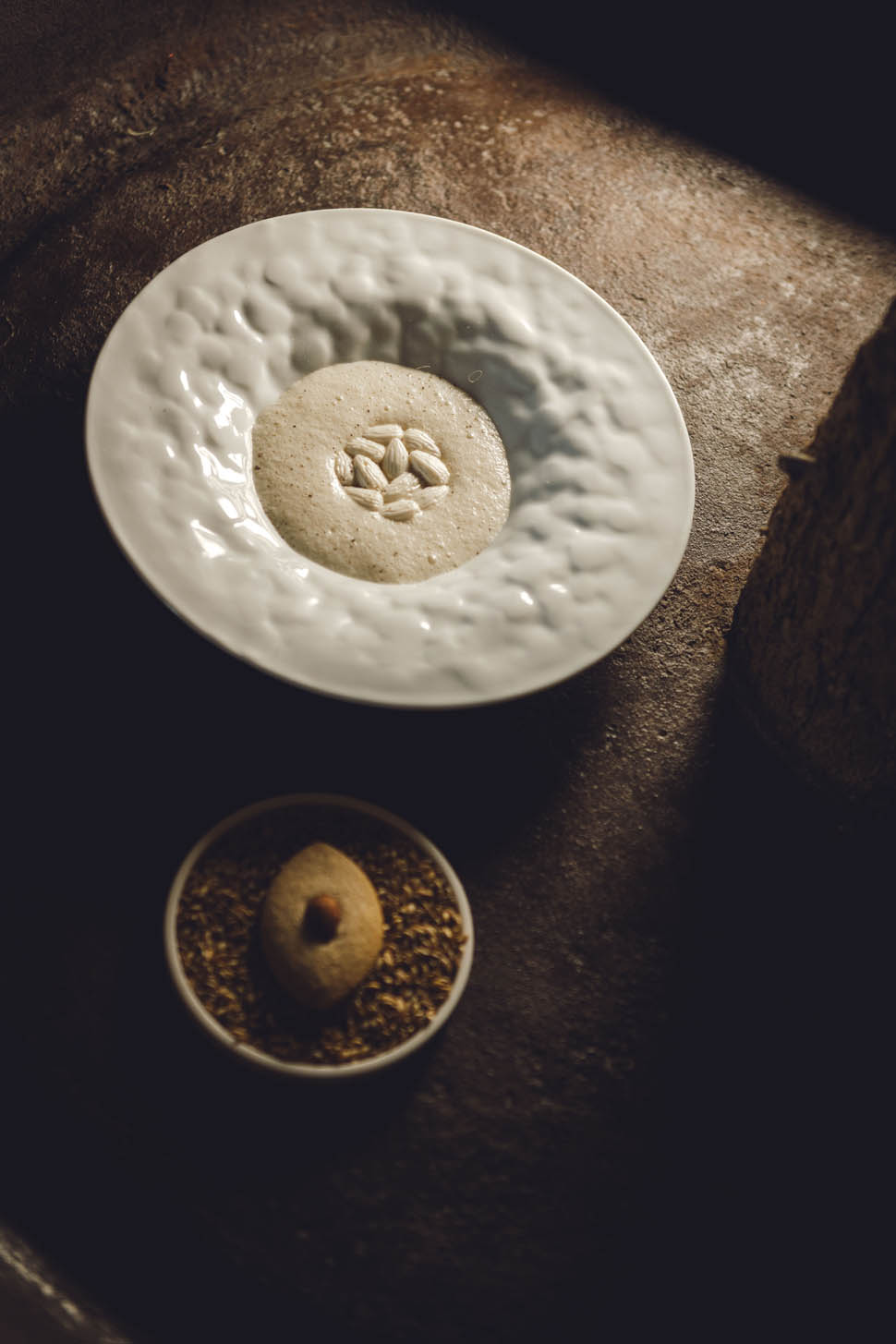 Mandorla Pizzuta Dodici Zappe