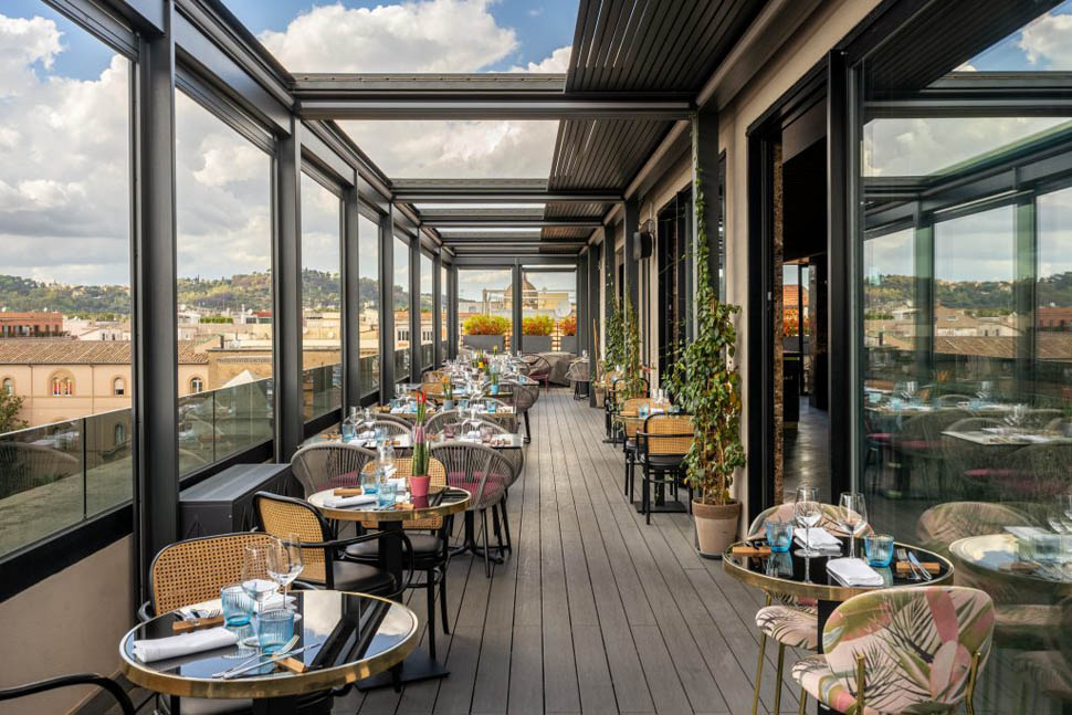 Ozio Restaurant veranda piano inferiore