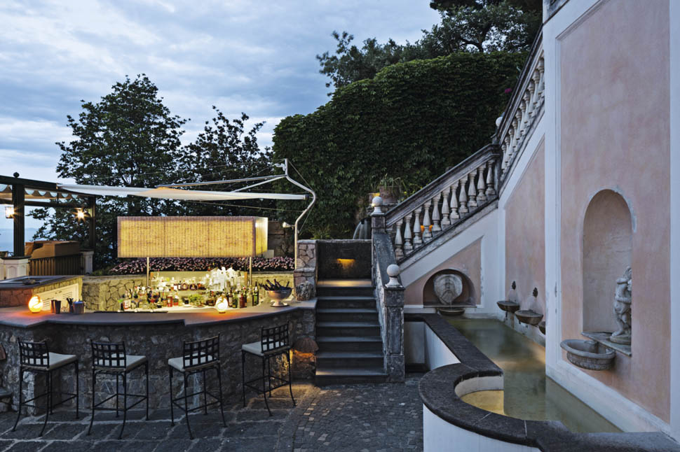 Palazzo Avino Lobster and Martini Bar