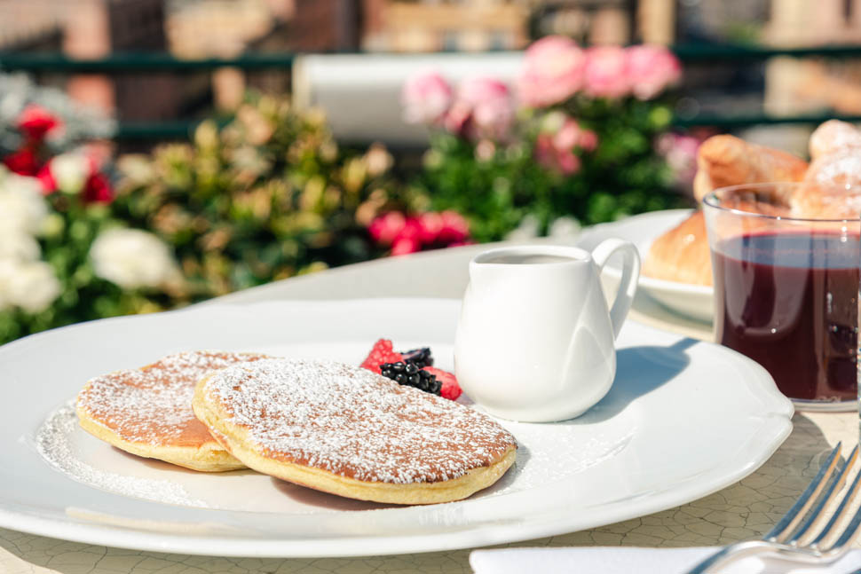 Pan cake con sciroppo d acero e succo 1 