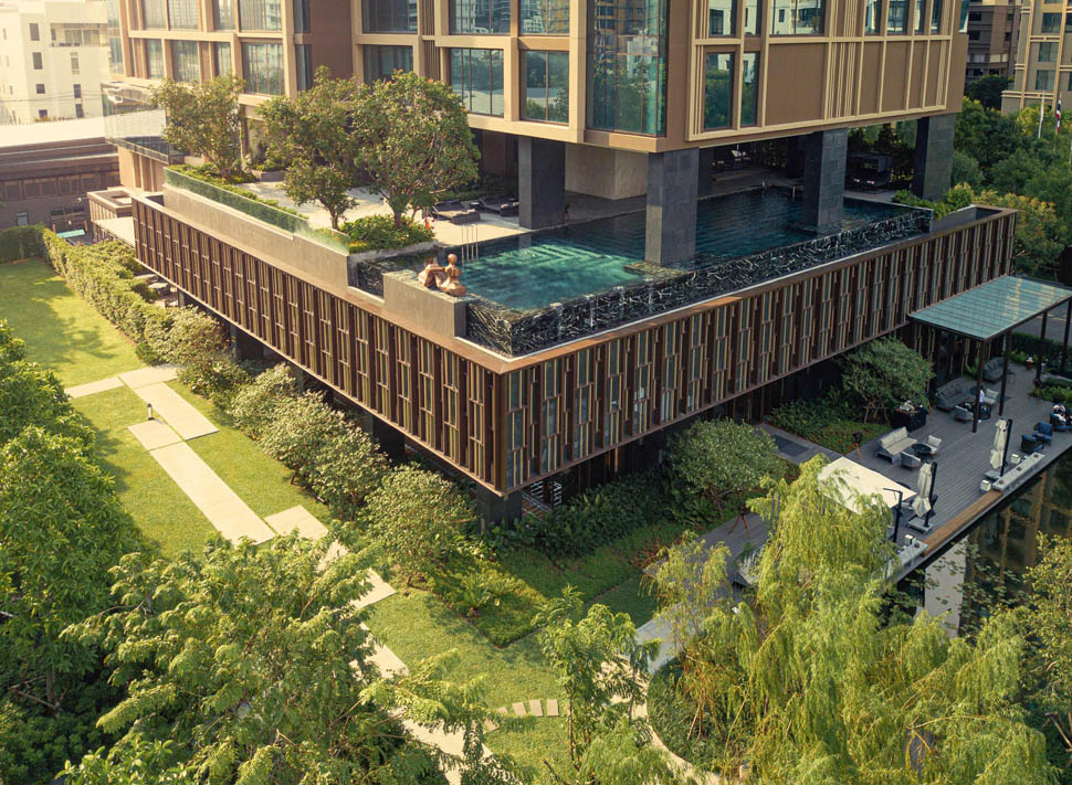 Pool Kimpton Maa Lai Bangkok 02