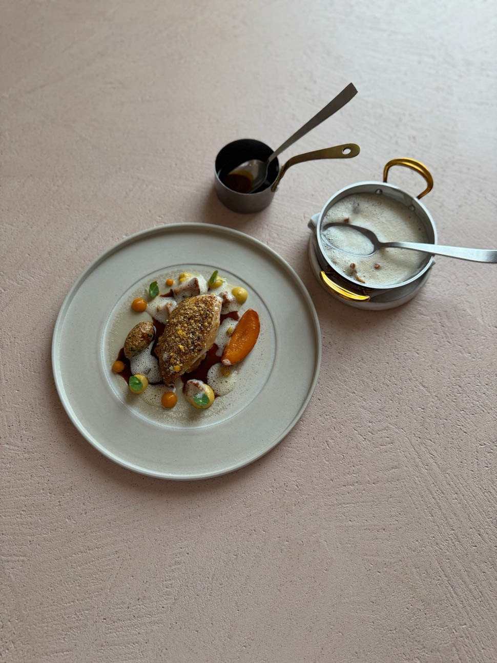 RESTAURANT REBELLE 8