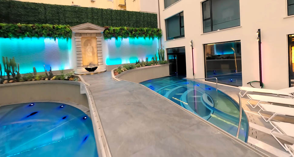 ROMEO Roma Piscina scorcio