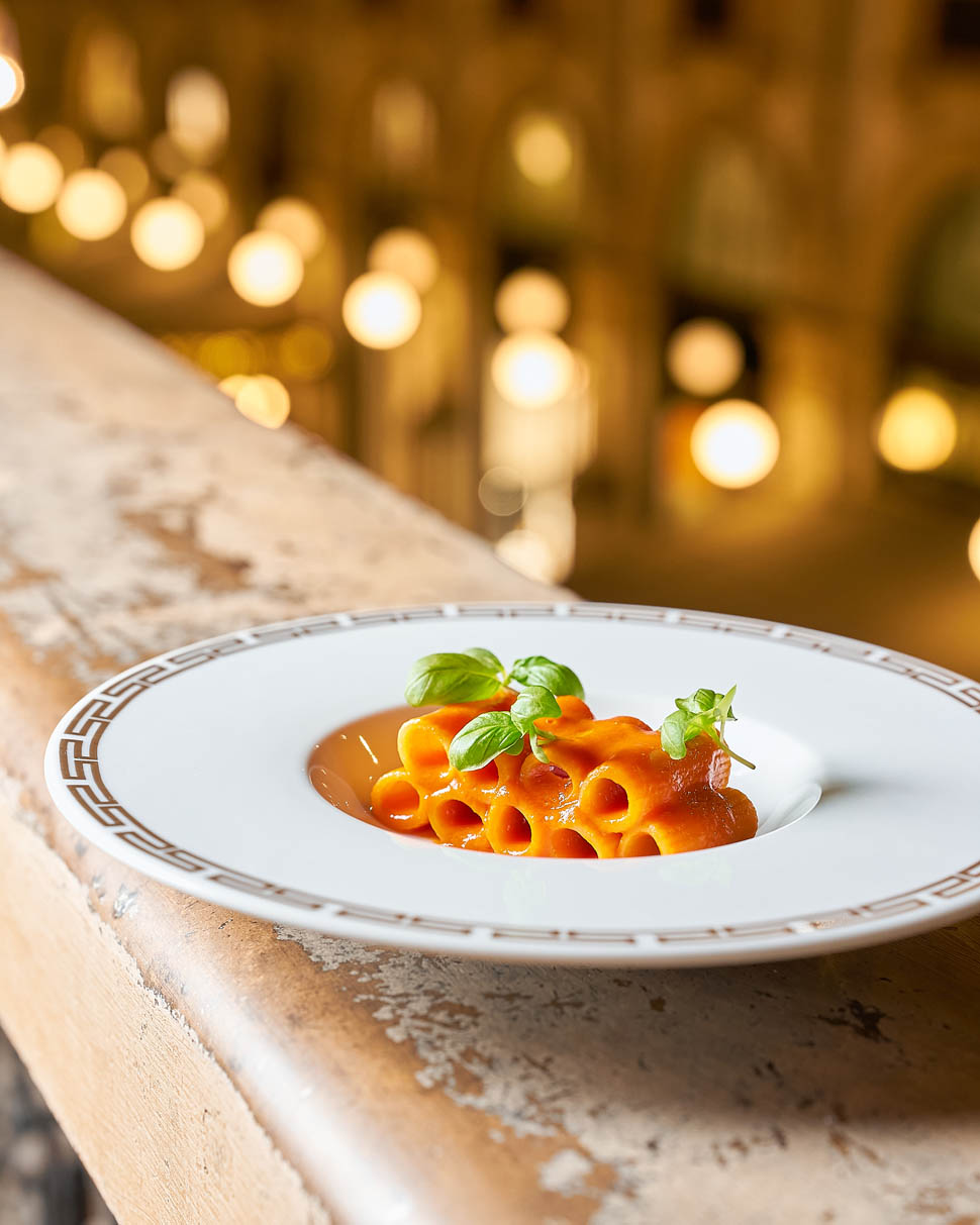 Rigatoni al pomodoro del piennolo TheVIEWbyBRASCHI 1225 JpegHD 10 2