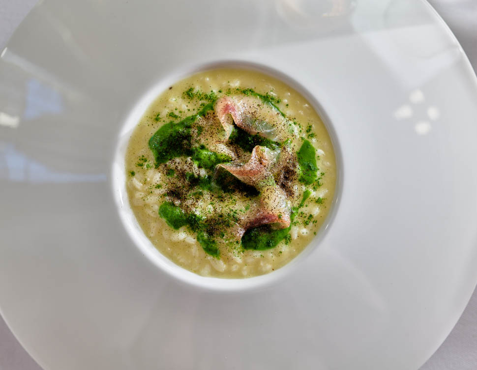 Risotto agrumi branzino e te nero