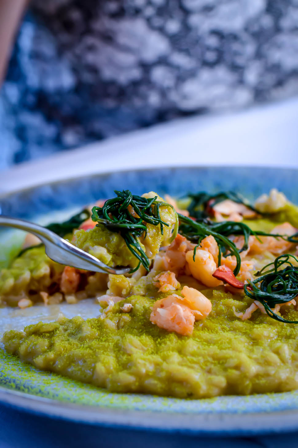 Risotto astice bisque polvere di prezzemolo salicornia