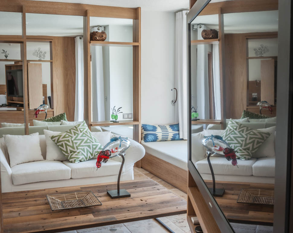 Room4