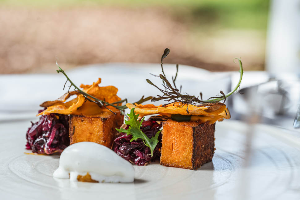 Seguire le Botti Zucca gratinata gelato al Caprino Nobile radicchio stufato e tartufo 6