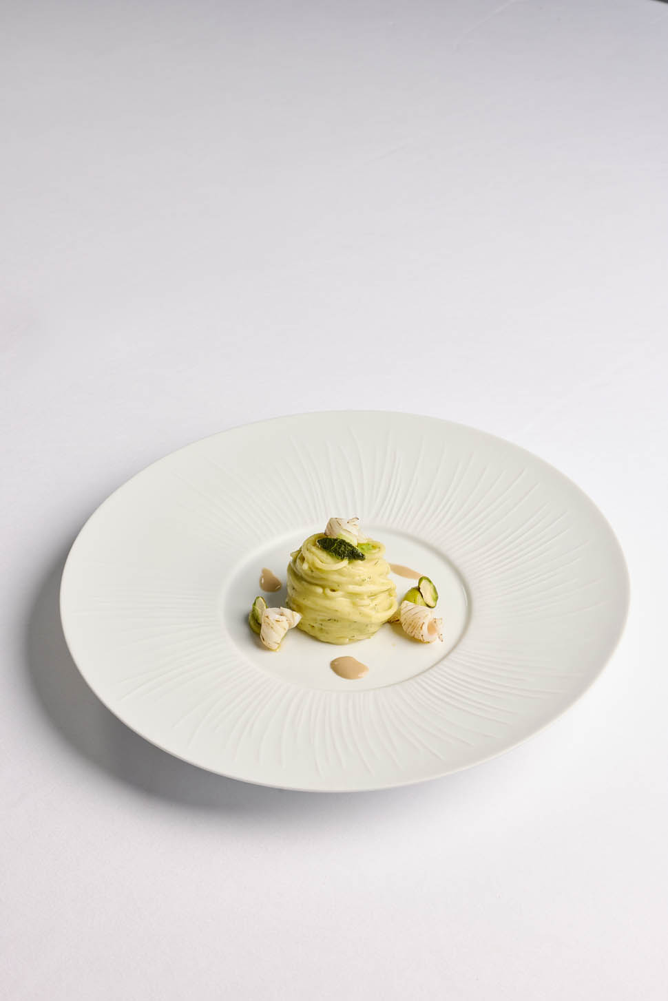 Spaghettini alla colatura di alici fegato di seppia e pistacchio4