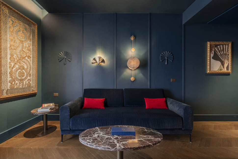 THE GOETHE STANZA ROOMSERVICE 2