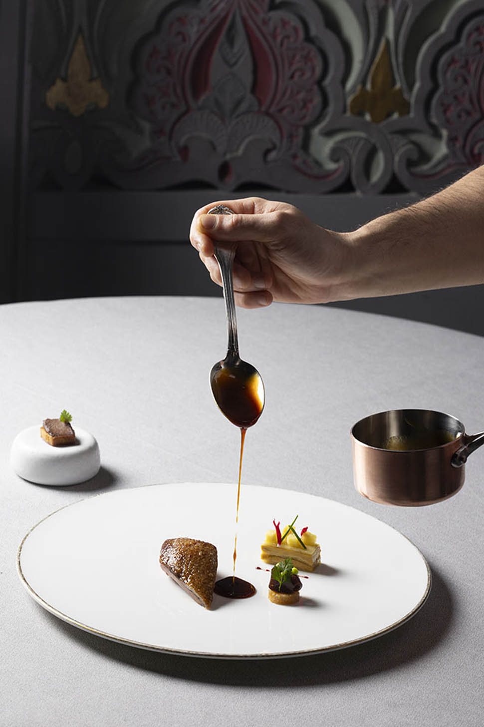 Villa Crespi Piccione ananas fegato e salsa verjus 1