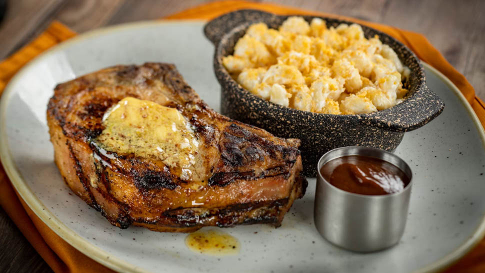 WDW Contemporary Steakhouse71 PorkChop Sauce 0816ZP 0385MS 16x9