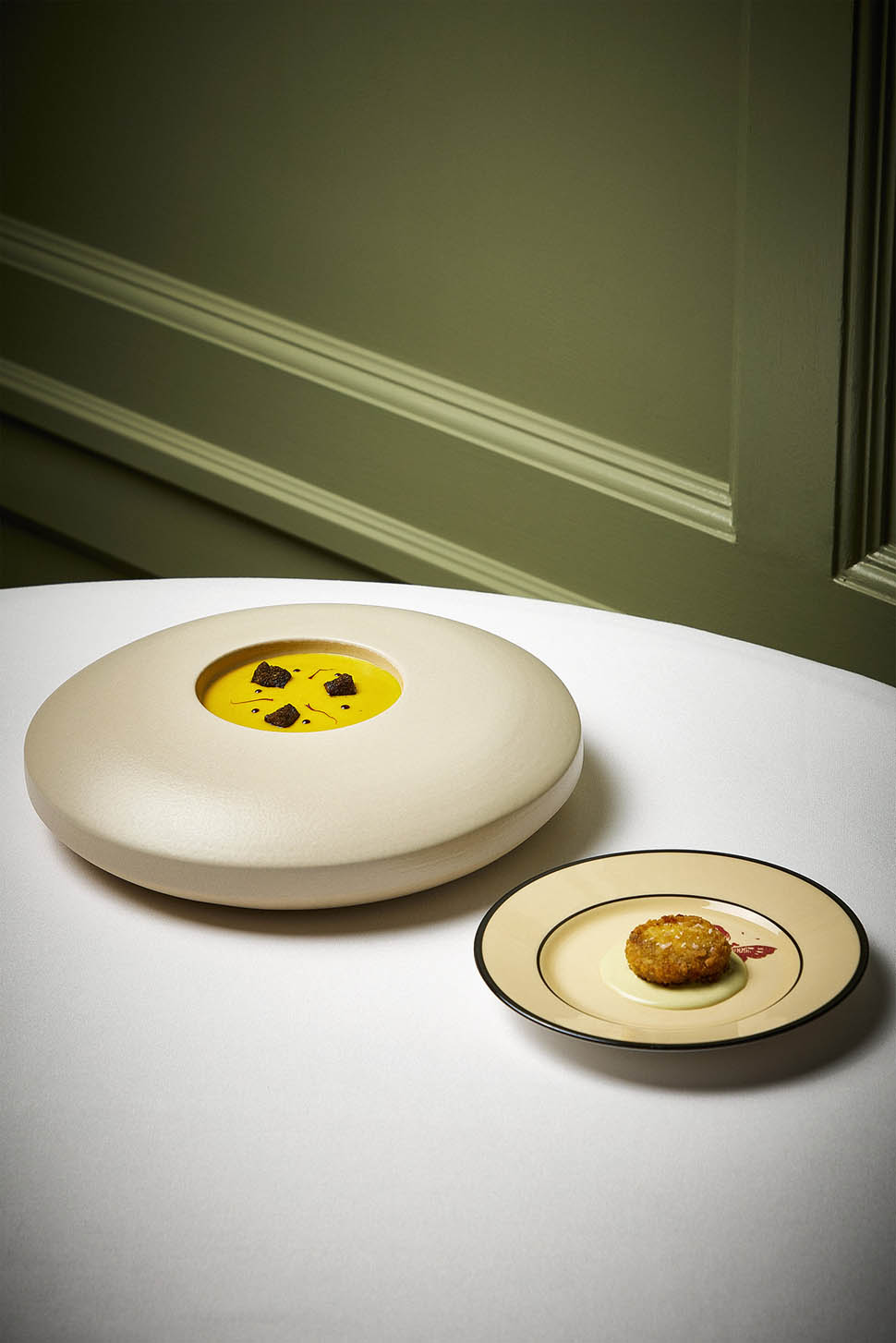 YELLOW IS BELLO 29630